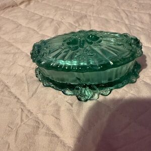 Fenton Emerald Green Glass Floral Trinket Box